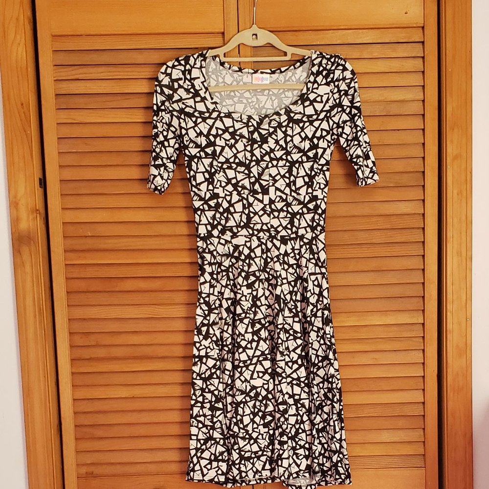 LuLaRoe Nicole Dress